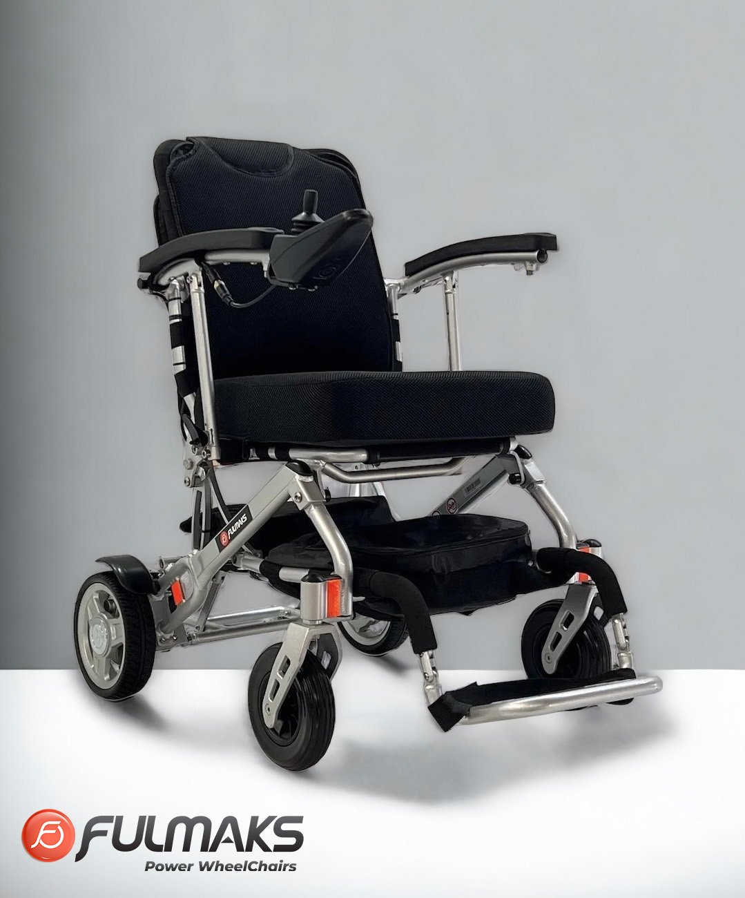 fulmaks-8000-ultra-hafif-19-kg-katlanır-akülü-tekerlekli-sandalye
